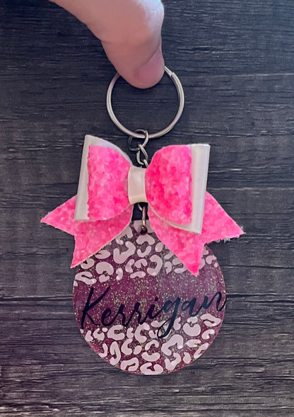 https://kylees-kreations.com/products/custom-name-keychain